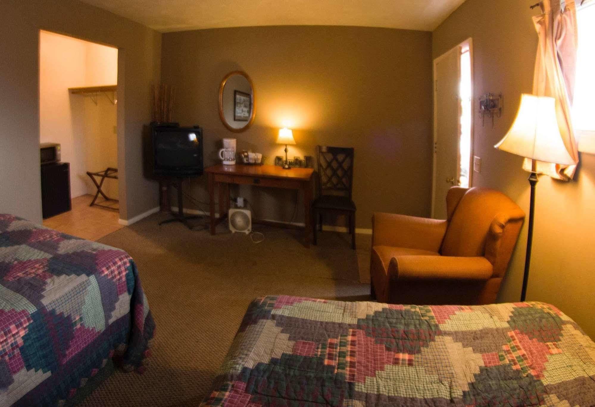 Yellowstone Holiday Motel West Yellowstone Luaran gambar