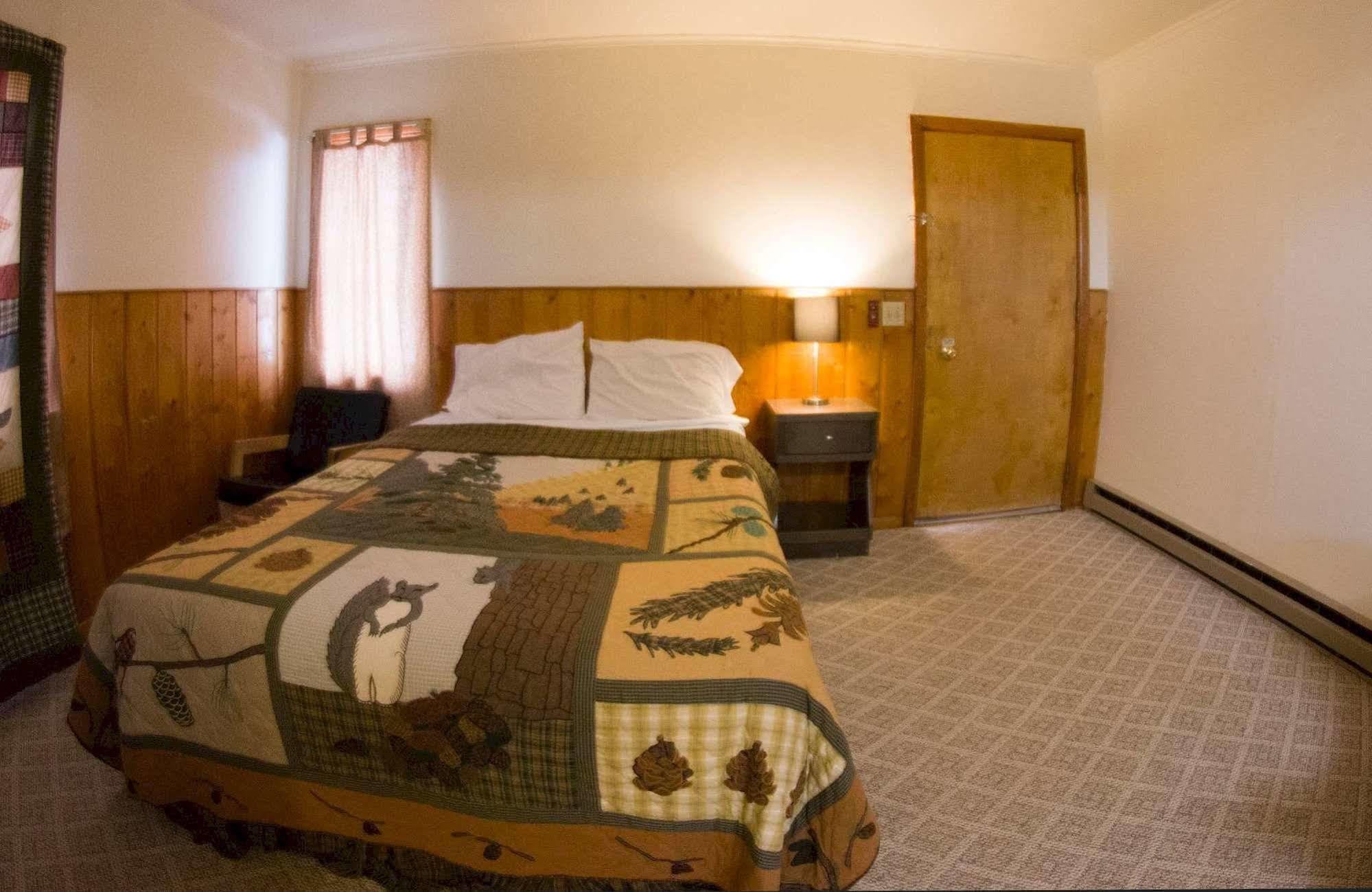 Yellowstone Holiday Motel West Yellowstone Luaran gambar