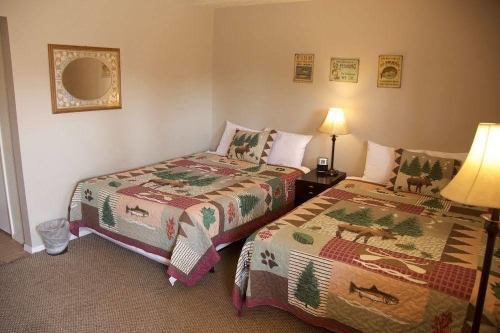 Yellowstone Holiday Motel West Yellowstone Luaran gambar